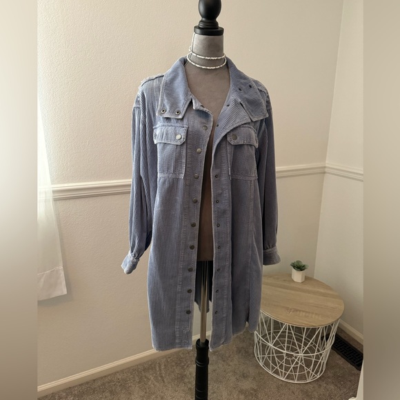 New “We The Free” Free People Over Sized Corduroy Shacket- XS - Picture 4 of 10